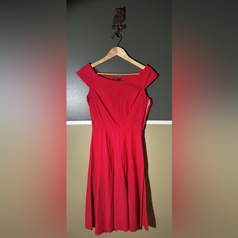 Chic Red Off-Shoulder Mini Dress